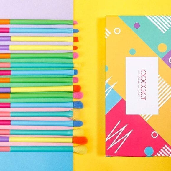 Docolor Eye Makeup 16pcs Colorful Eyeshadow Syanthic Hair Makeup Brush Set - Picture 2 of 15